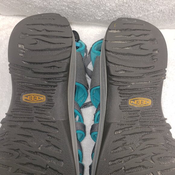 KEEN  Whisper Sandals - Women's - Picture 10 of 12